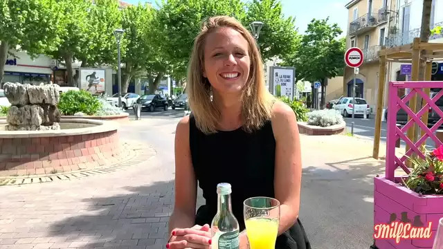 La traviesa MILF Julie en busca del placer enParte 1