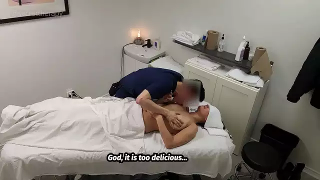 Belleza madura Gabrielle consigue clavado en la sala de masajes sensual Romp