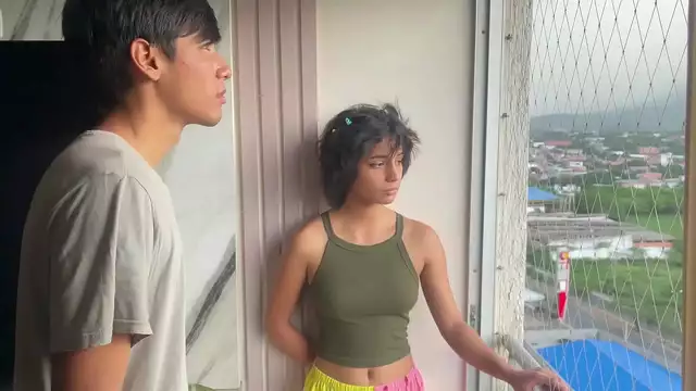 Madura Step-Sibling Pareja Tener Sexo Primera Vez Detrás De La Espalda Del Padrastro Dibujado, MILF Cum En Su Boca