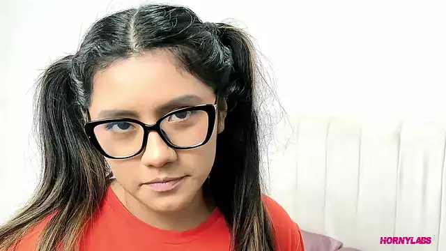 Belleza Madura con Mirada de Chilindrina Huachana - MILF Hookup on Bumble