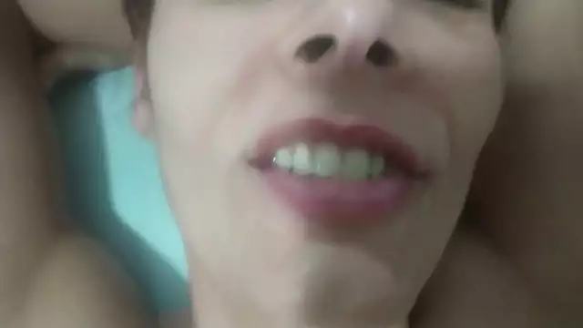 Reina madura es follada por semental rudo ~ Penetración anal completa