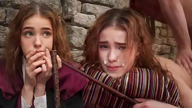 Mira a la MILF Hermione luchando contra un hechizo en 'Erecto!' en NoLube - No más de 60 caracteres